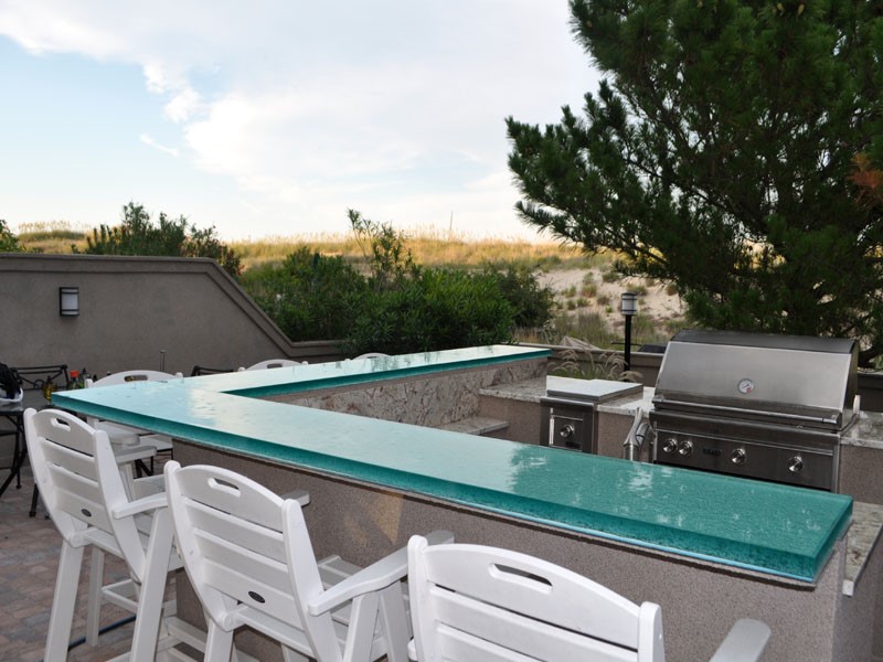 Glass Countertops for Outdoor Kitchens - CGD Glass Countertops