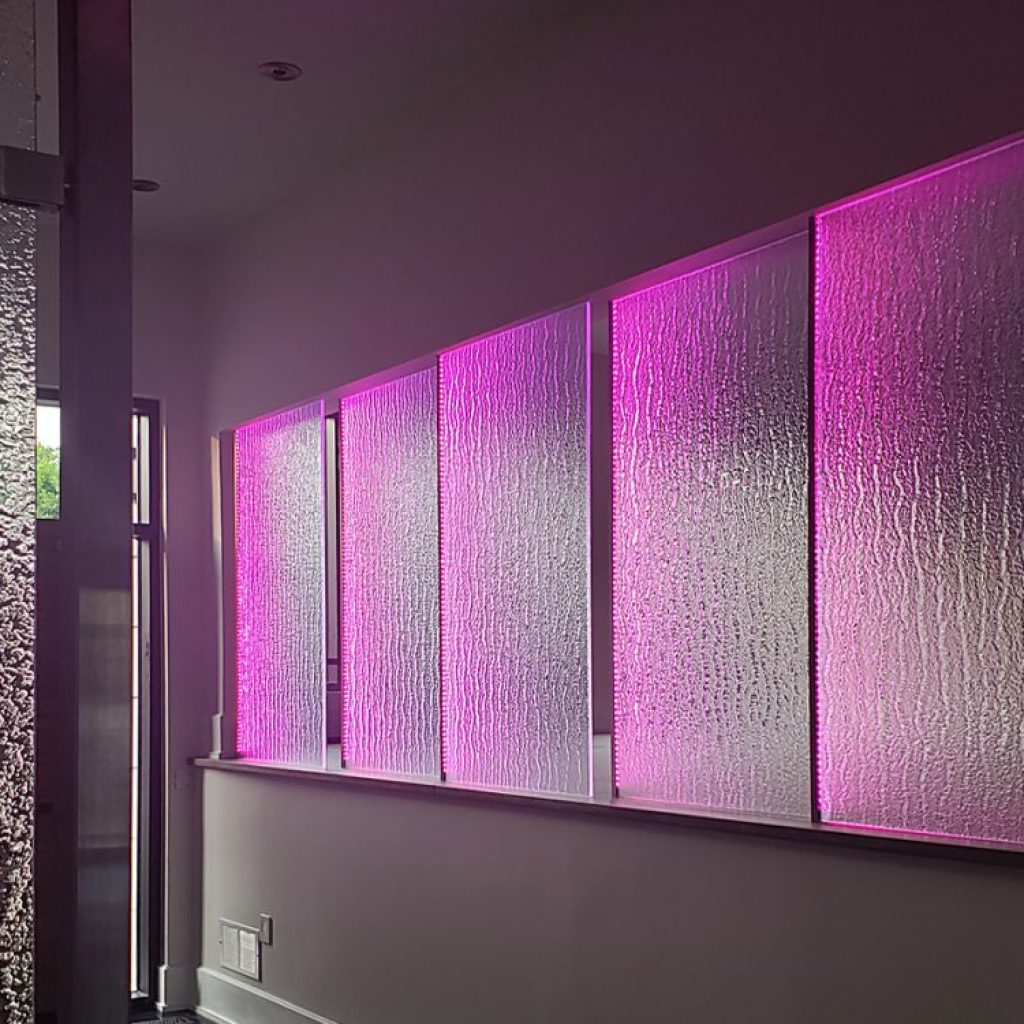 Glass dividers for residential and commercial projects. Textured glass dividers